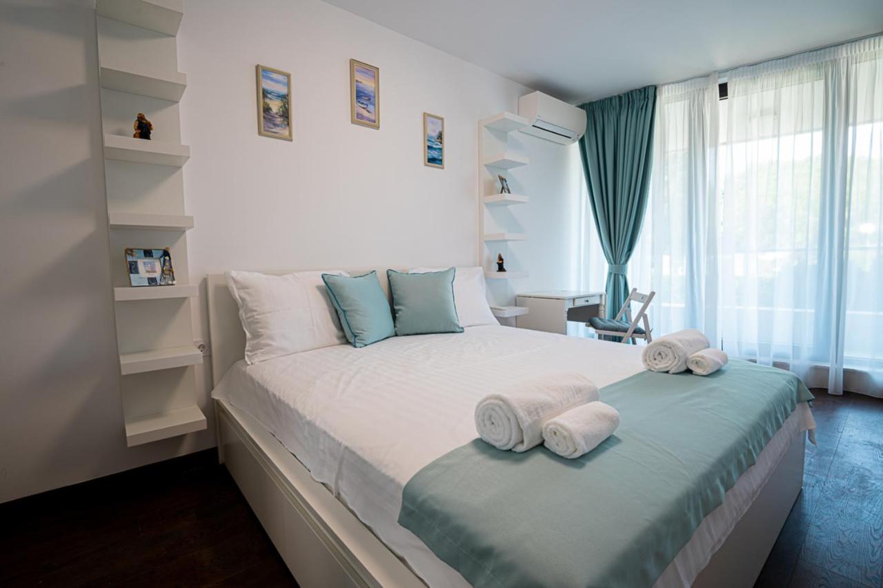 Stylish 1-Bd Apartment In St Constantine And Helena By Flat Mаnager セインツ・コンスタンティン＆ヘレナ エクステリア 写真