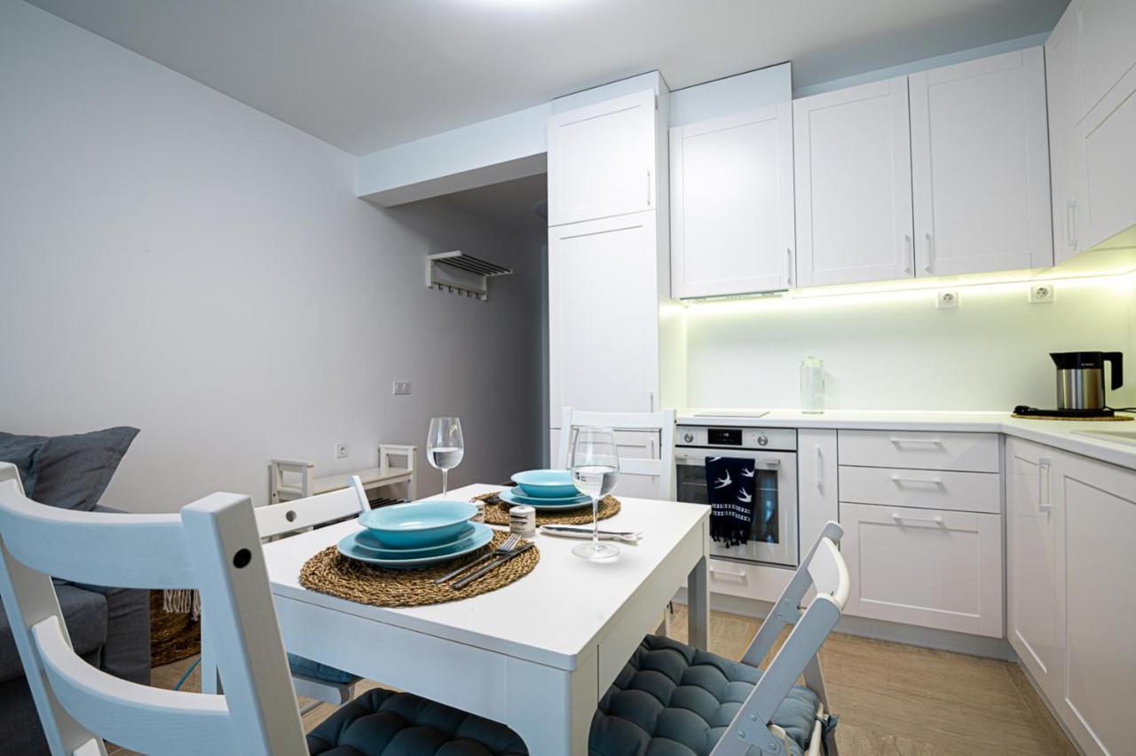 Stylish 1-Bd Apartment In St Constantine And Helena By Flat Mаnager セインツ・コンスタンティン＆ヘレナ エクステリア 写真